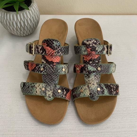 Vionic By Orthaheel Park Radia Mint/Black Crocodile Wedge Sandals Woman’s 8 - Picture 3 of 12